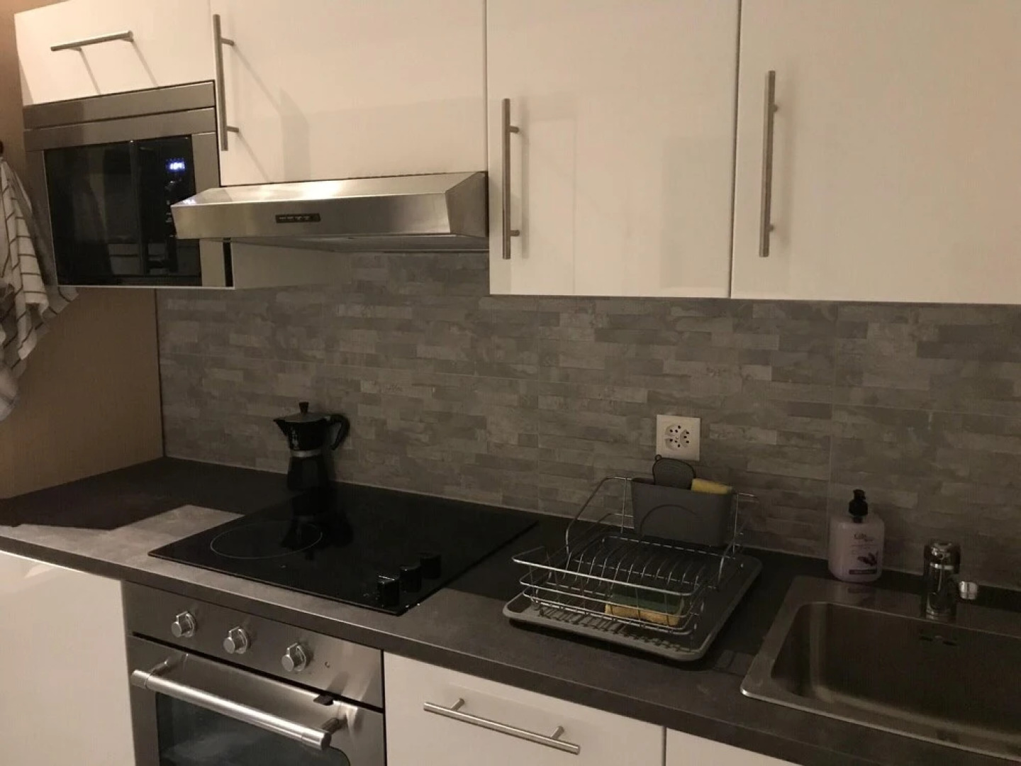 Studio in Neuchâtel, With Terrace and Wifi