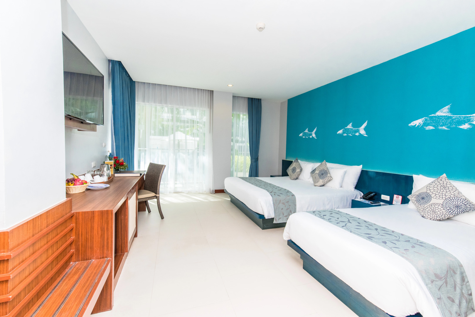 Курортный отель Fishermen's Harbour Urban Resort