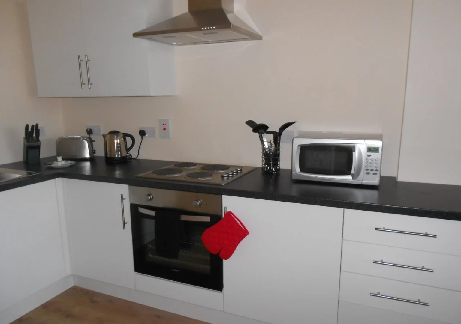 Max Estates Parallel House Serviced Apartments Slough