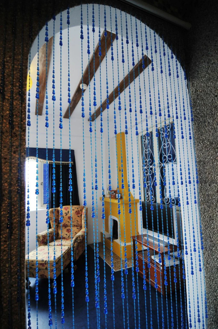 Greek frontier villa