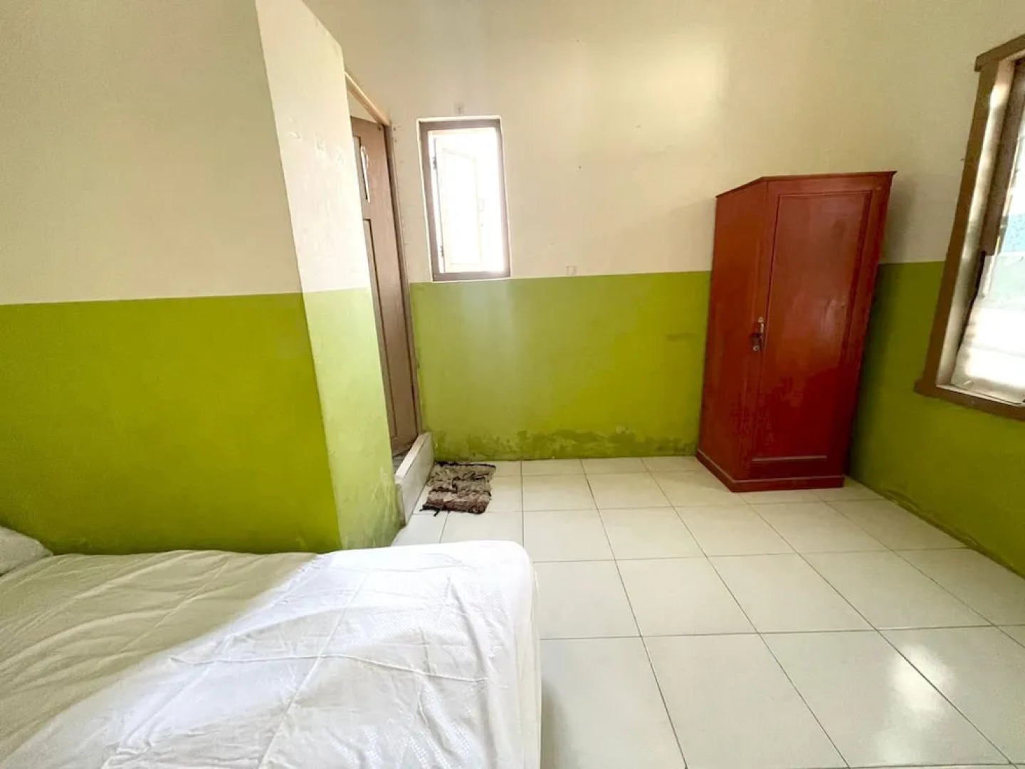 OYO Life 93075 Nova Jaya 2 Homestay Syariah