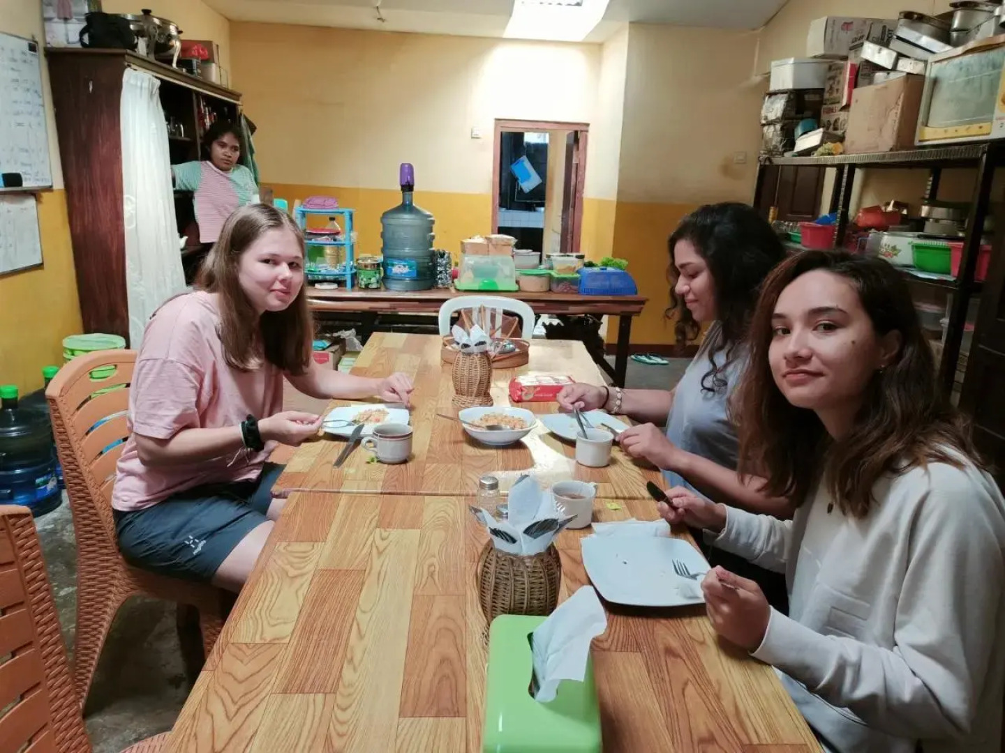 Chacha Guest House & Dormitory