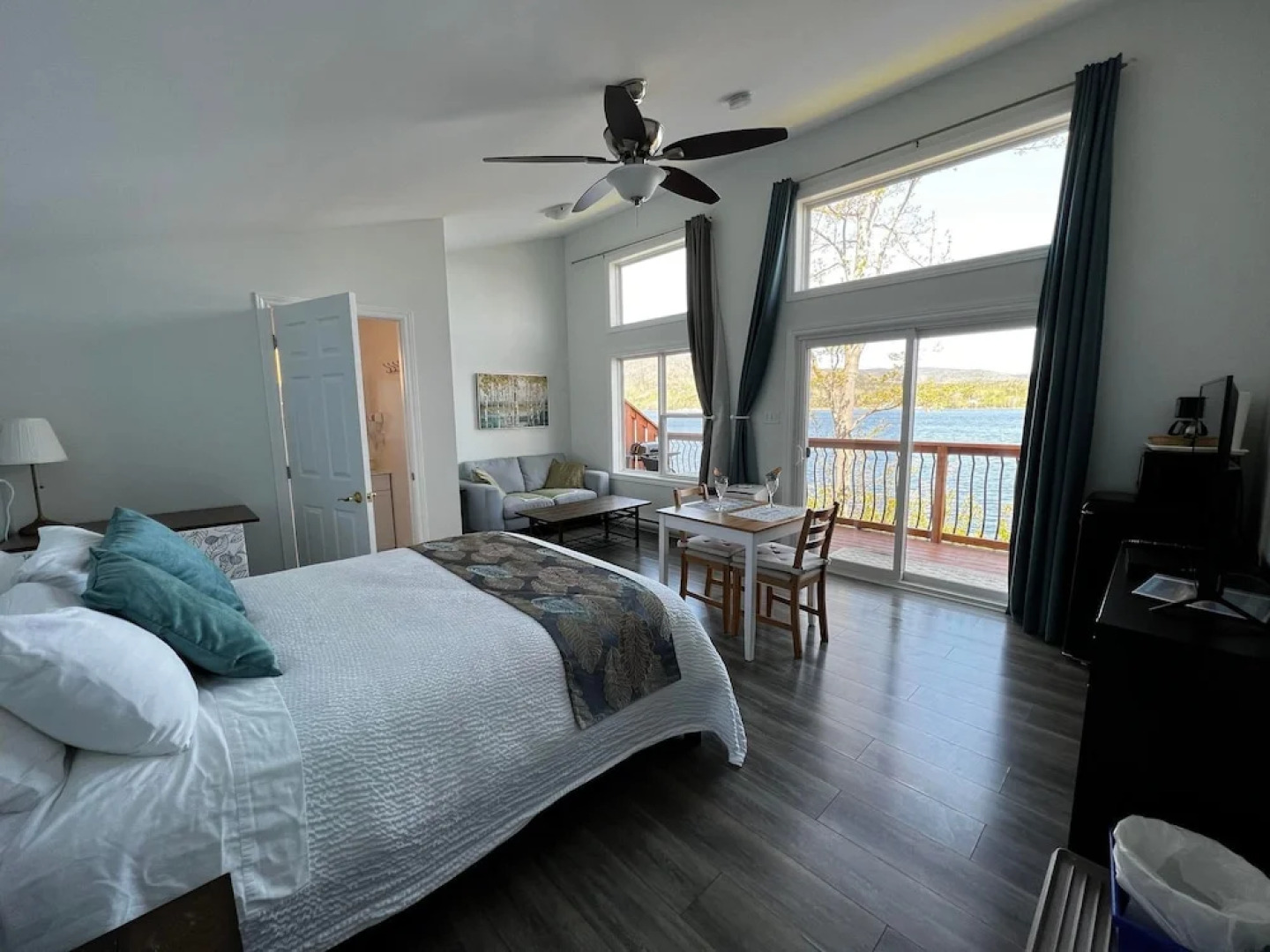 Knotty Pine Cottages