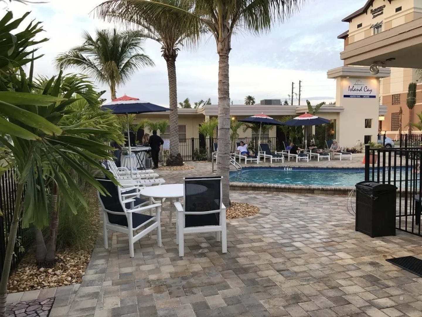 Island Cay Hotel - Clearwater Beach