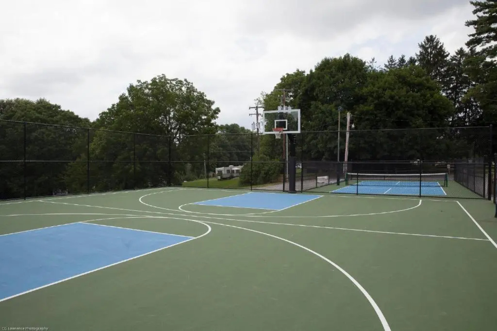 Circle M Camping Resort Screened Park Model 27