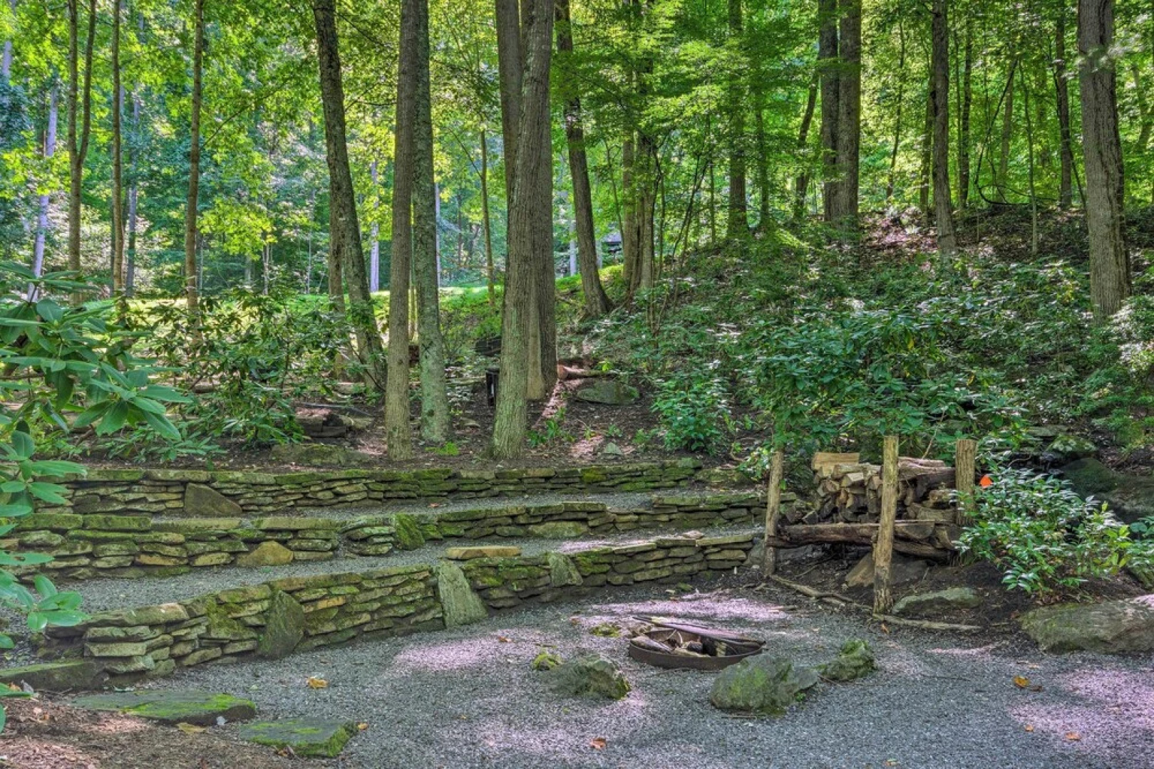 Mountain Air Condo w/ Deck & Views, Pets Welcome!