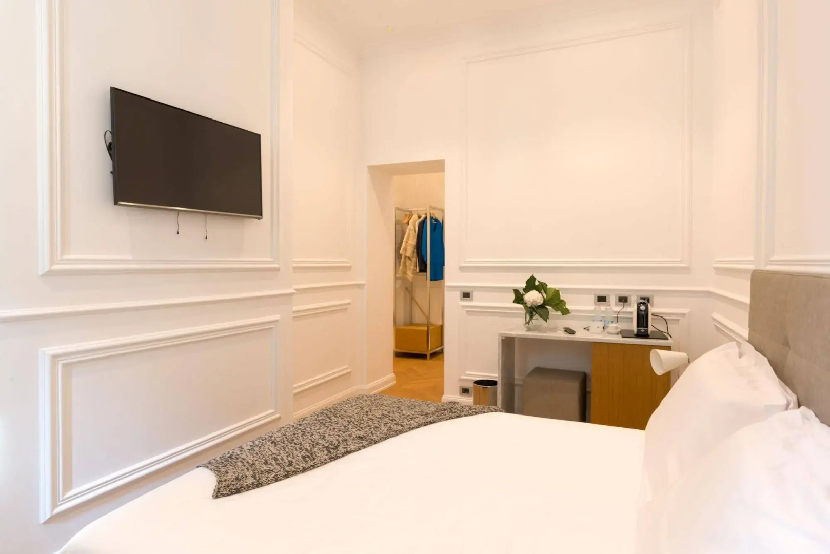 Via Chiodo Luxury Rooms