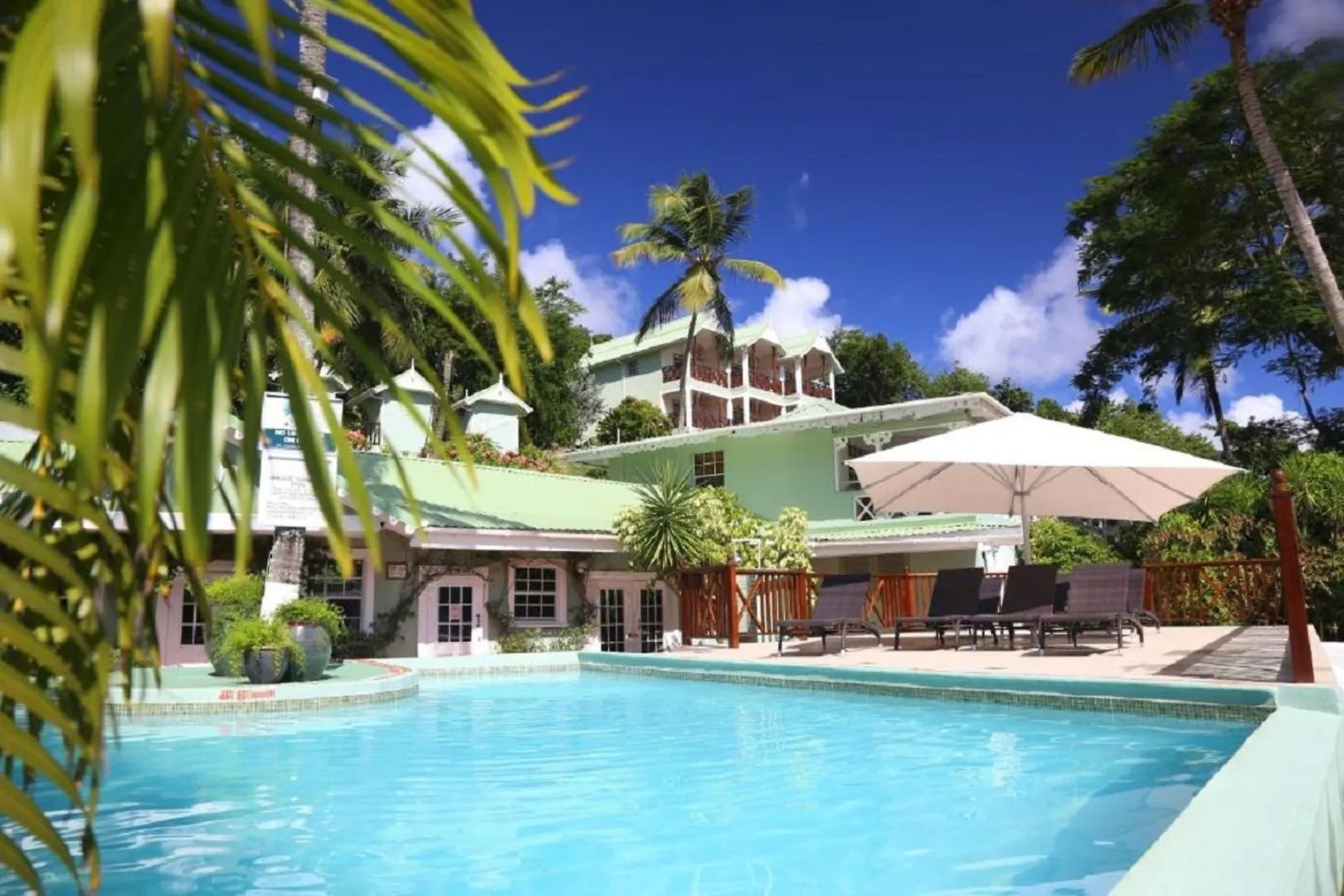 Marigot Beach Club and Dive Resort