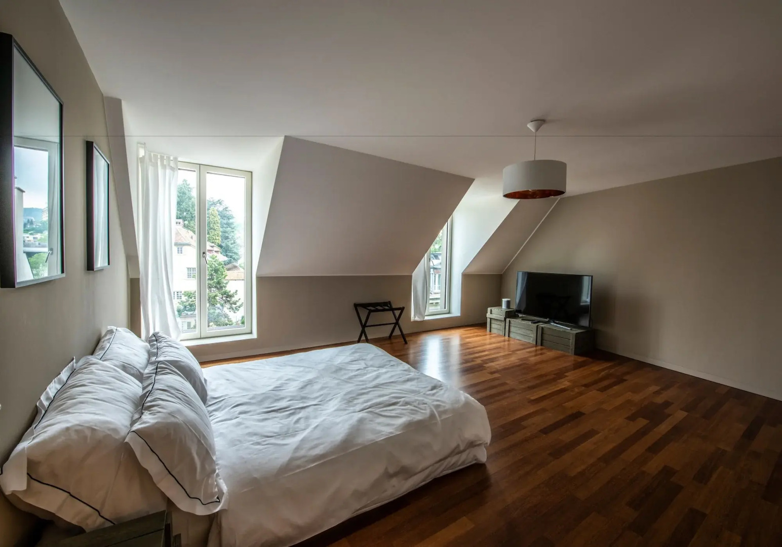 Lucerne Lake View Apartments