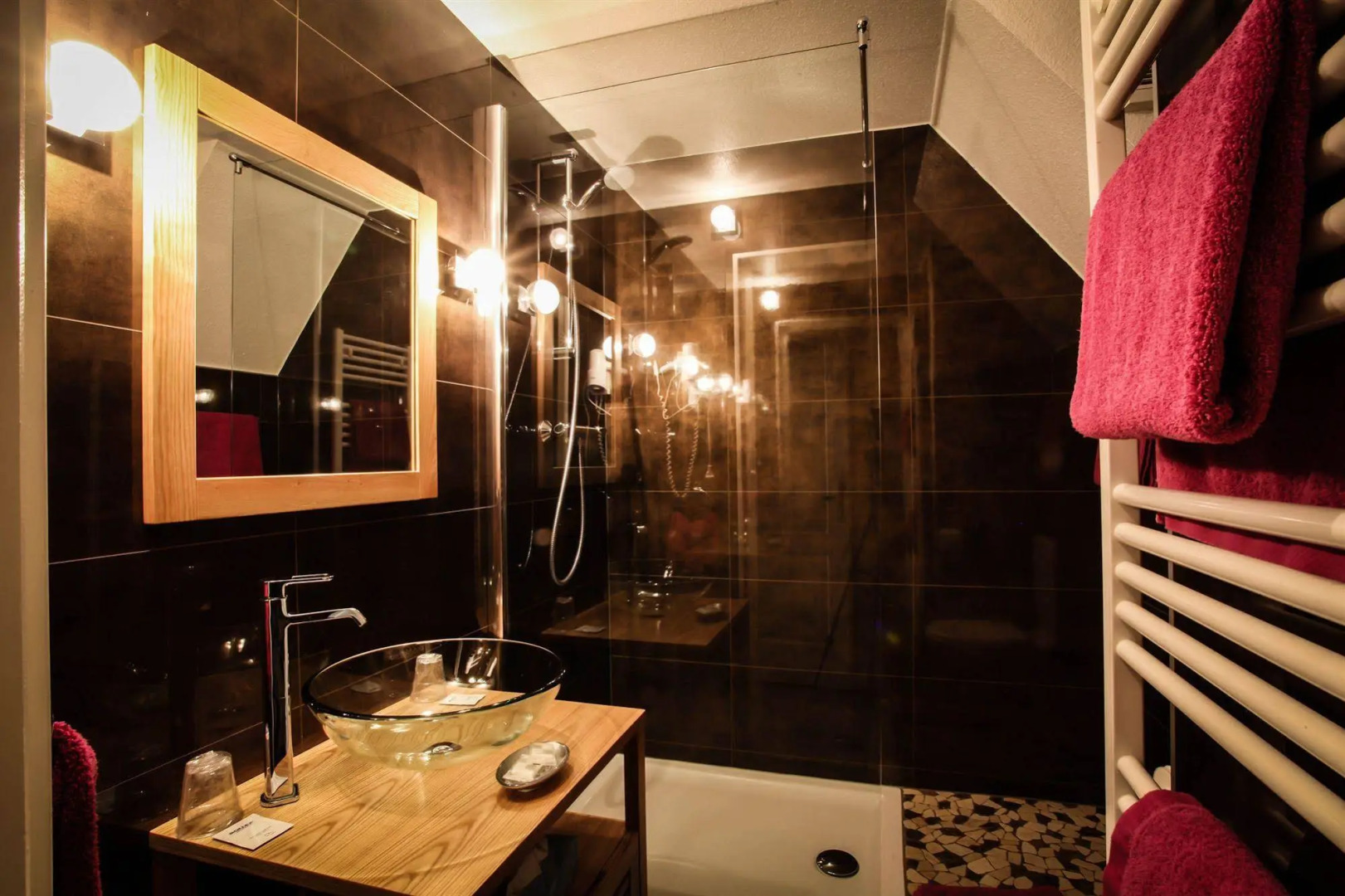 Hotel De La Couronne