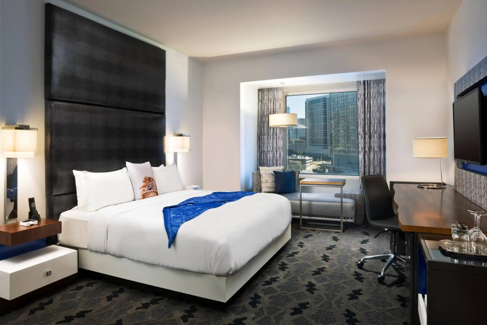W Dallas