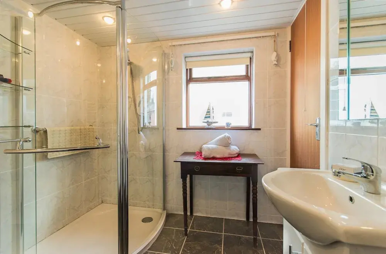 Family Beach House Located Within a Short Stroll of Waterville