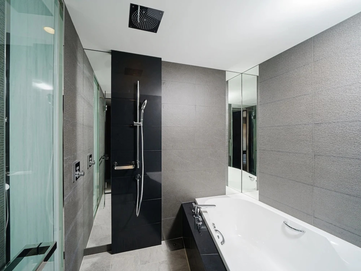 Hyatt Regency Yokohama