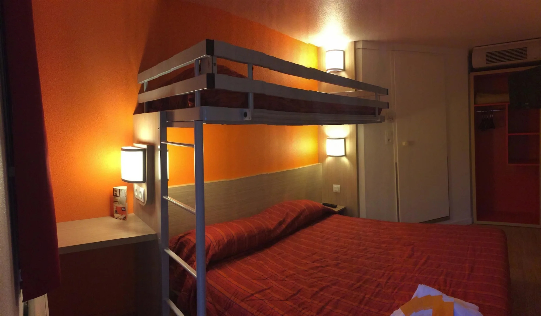 Premiere Classe Marseille Est - La Valentine