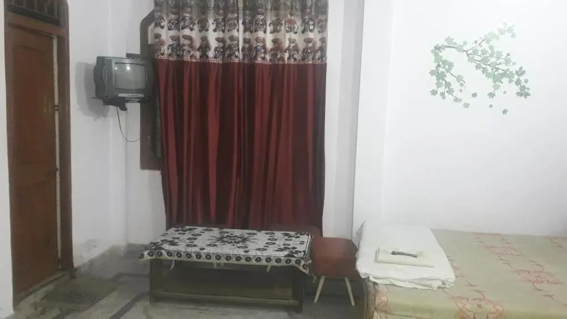 Rajdhani guest house