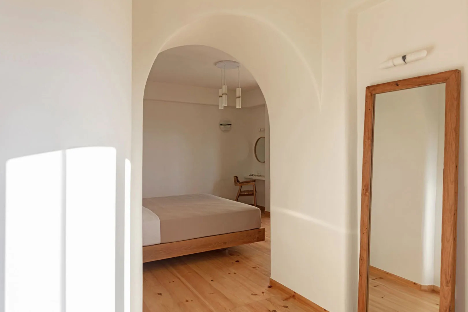 Ammothines Cycladic Suites