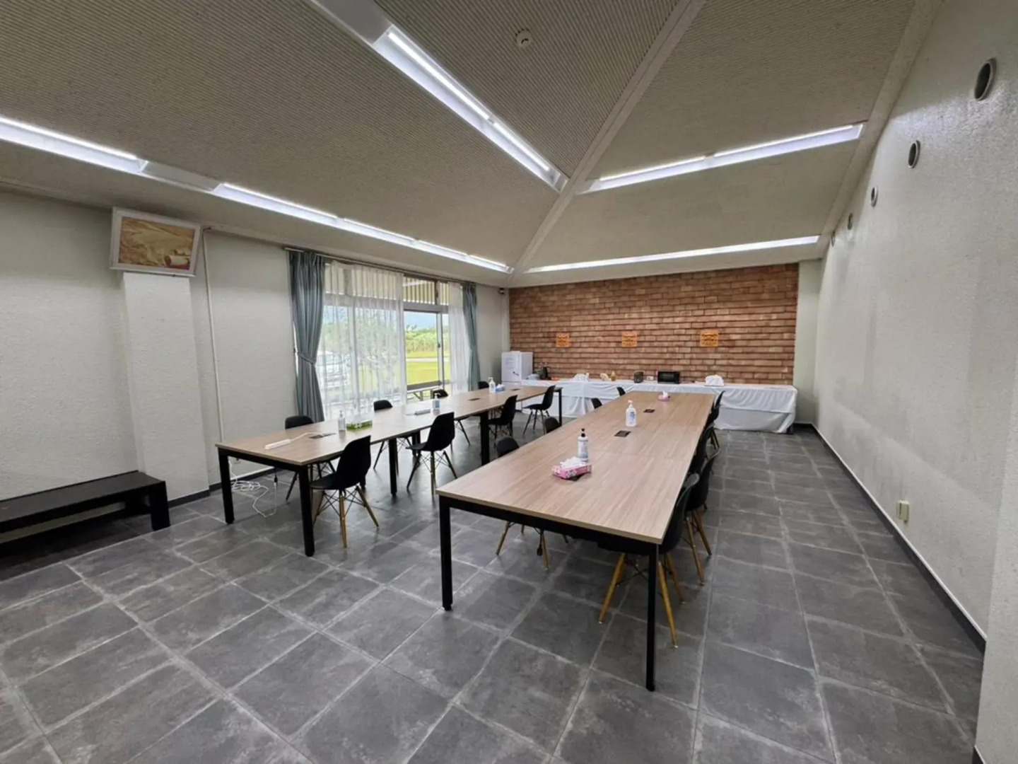 Shimojishima Coral Hotel (Irabujima)