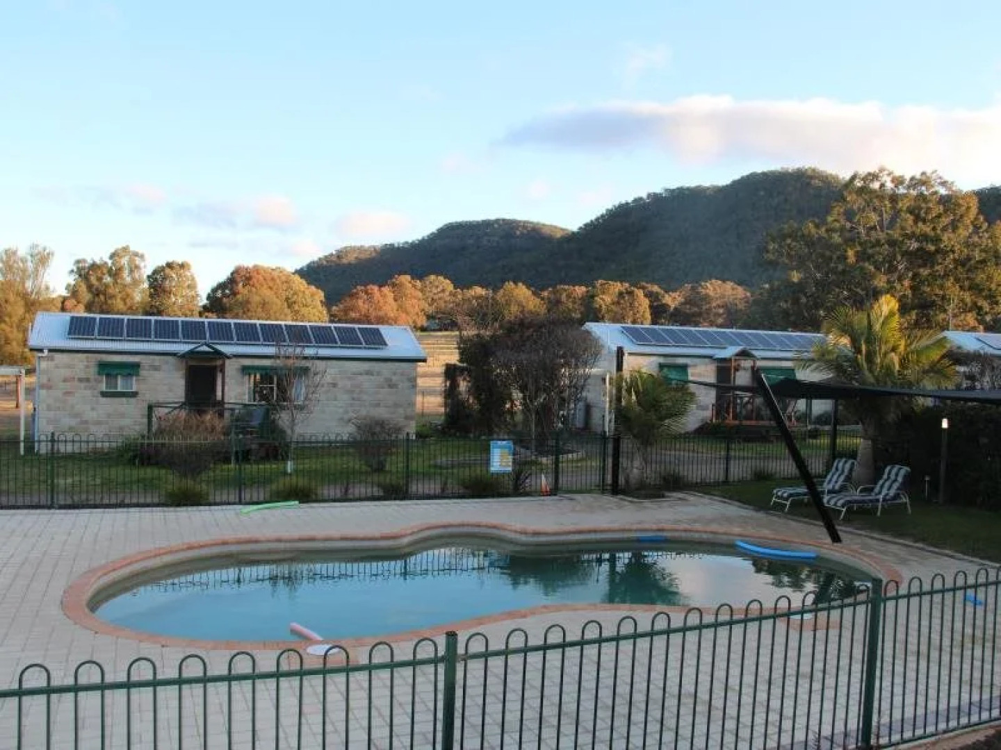 Starline Alpacas Farmstay Resort