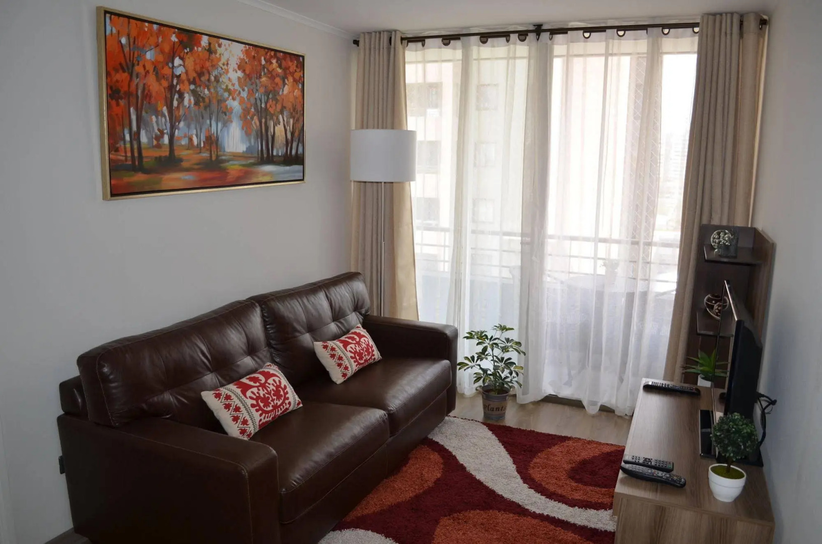 Plaza San Isidro Apartments