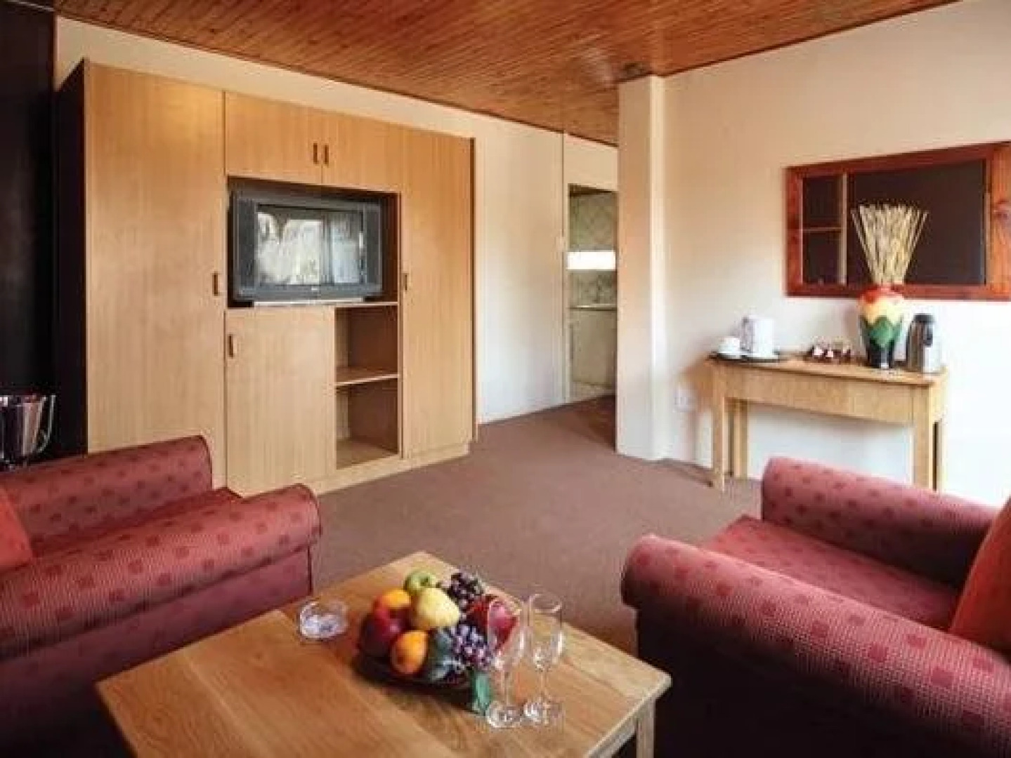 Gooderson SanRock Resort & Conference Centre