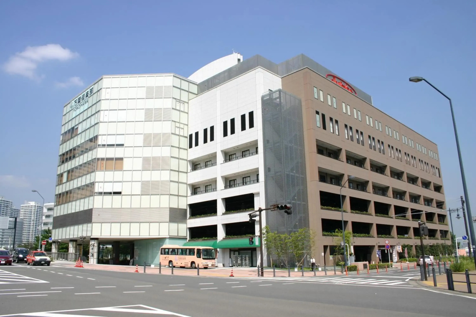 Yokohama Minamimirai Manyo-Club