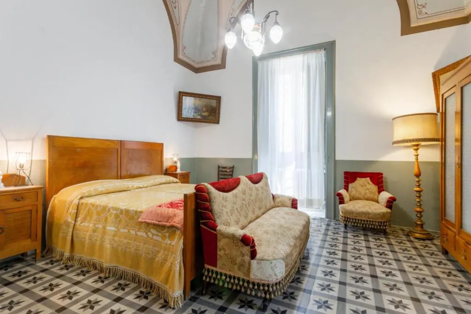 Domus Perrone Liberty Flat