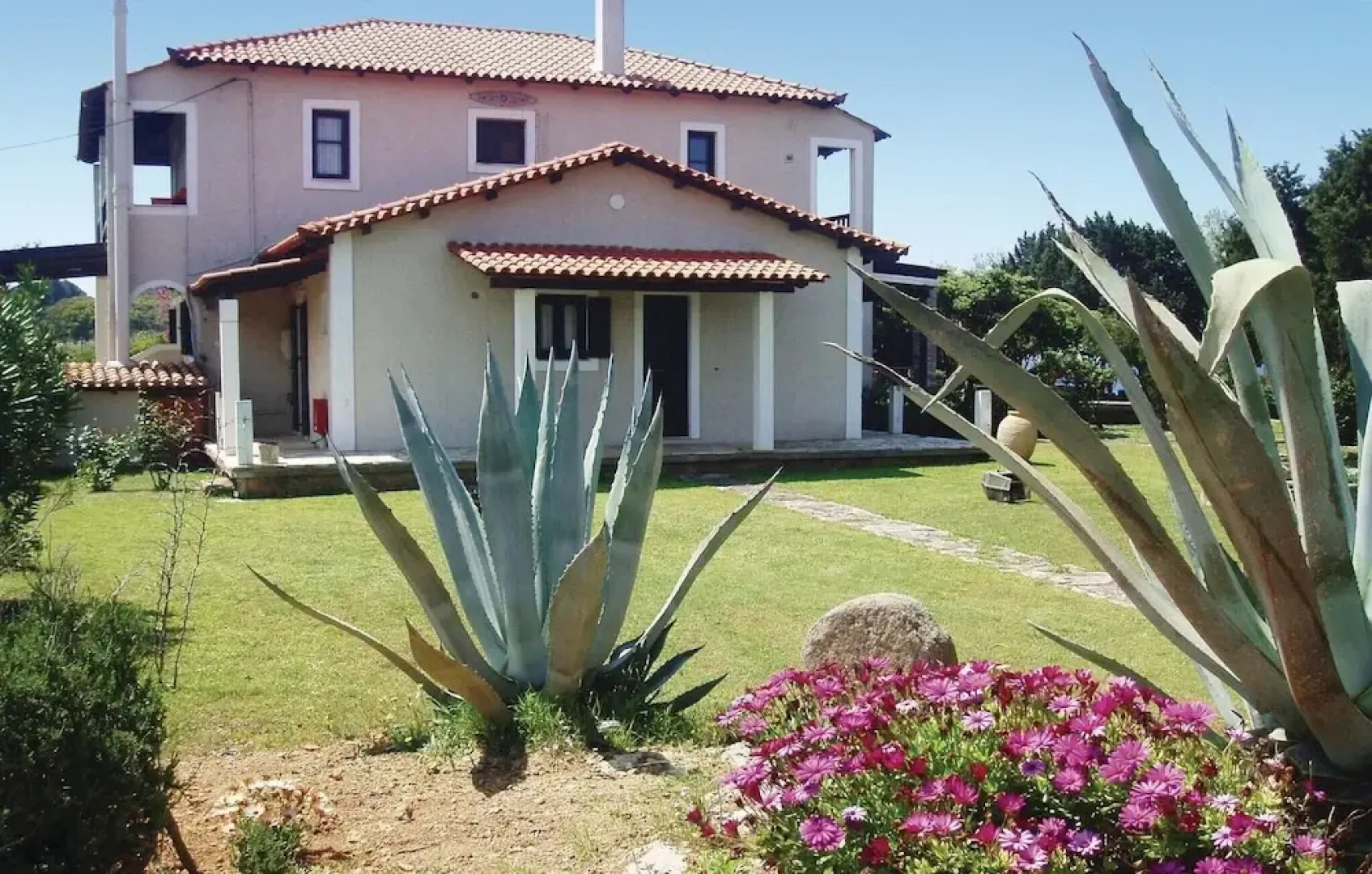 Stunning Home in Leventoxori, Ilias With Wifi and 1 Bedrooms