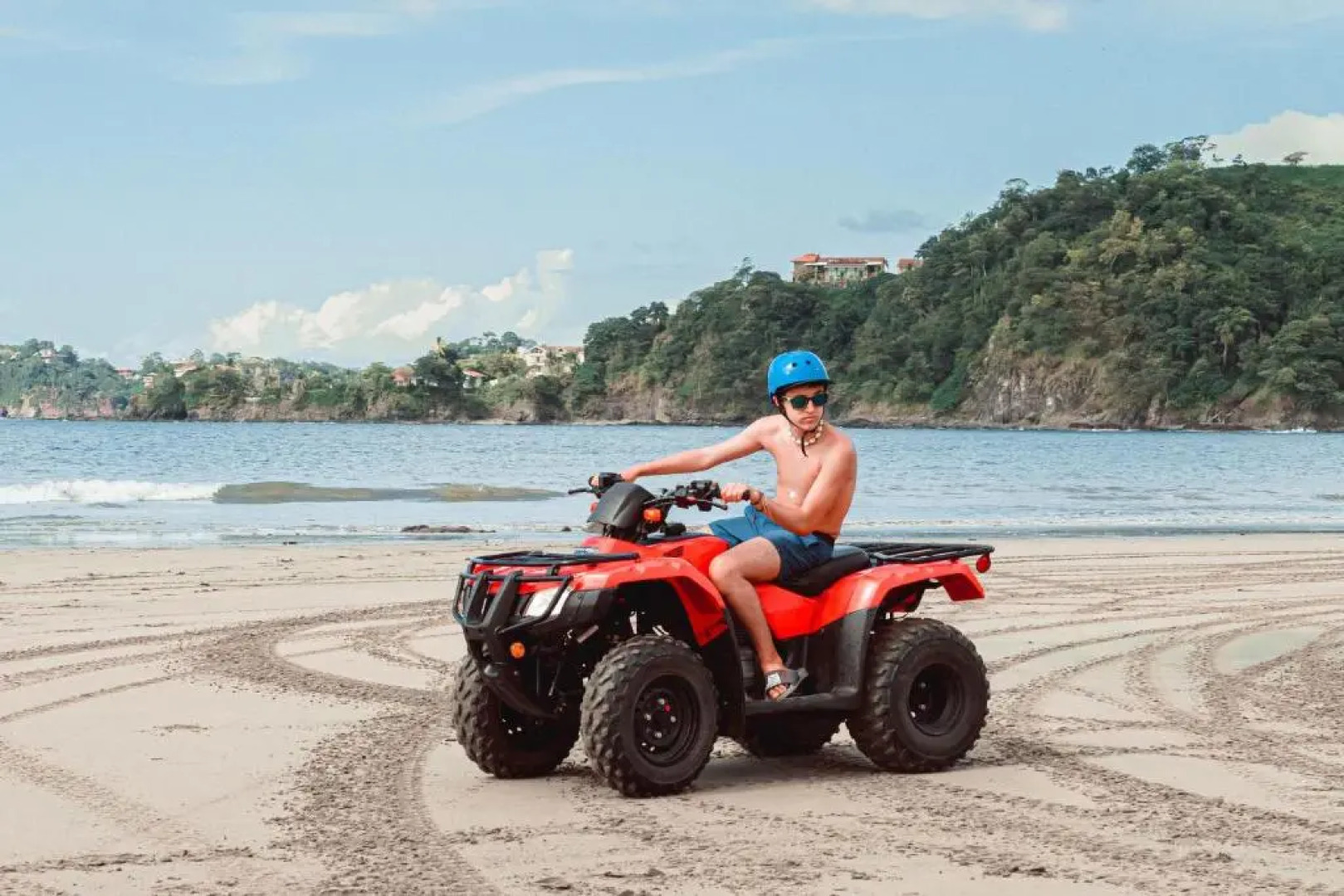 Casa Bahia Sur - Luxury Ocean View 3 Bedroom Home