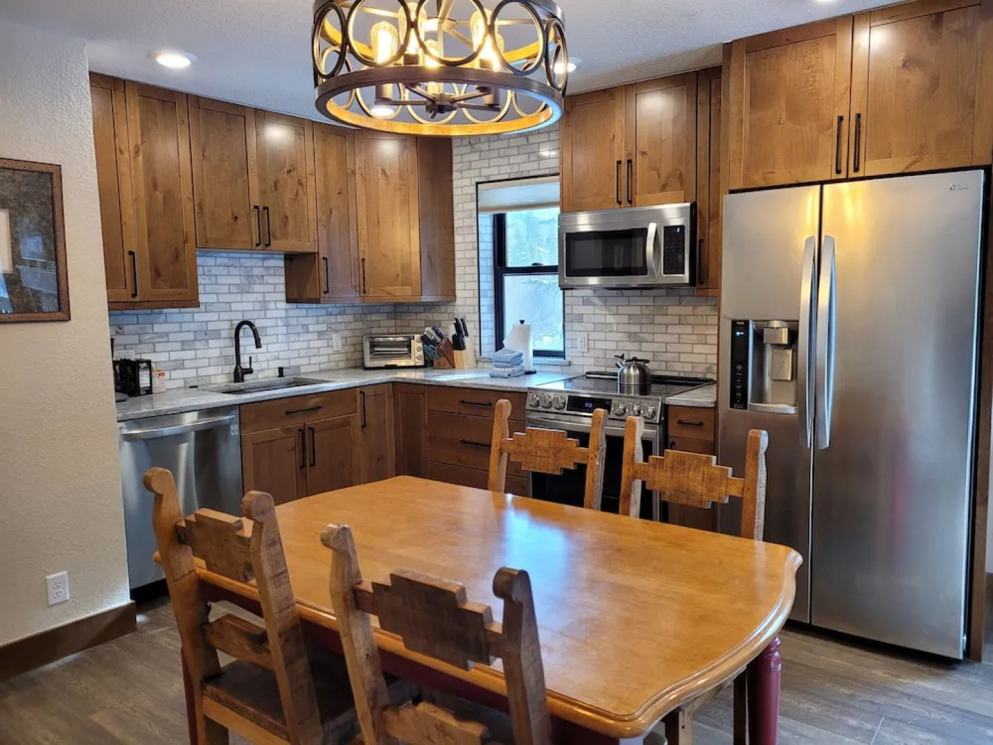 Mountainside Condominiums by CRMR