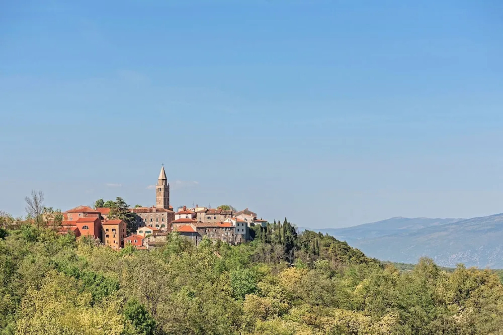 Countryside Apartment Pius 1