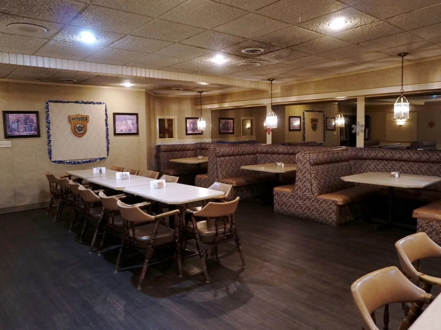The Ritz Cafe and Motor Inn