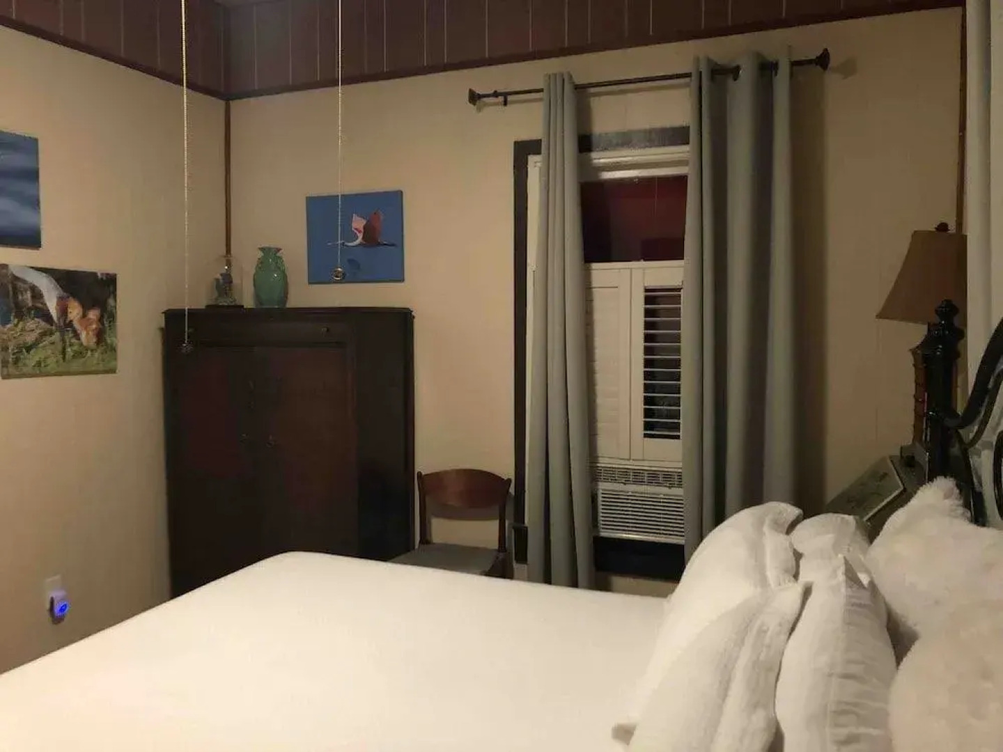 The Wayward Traveler's Inn