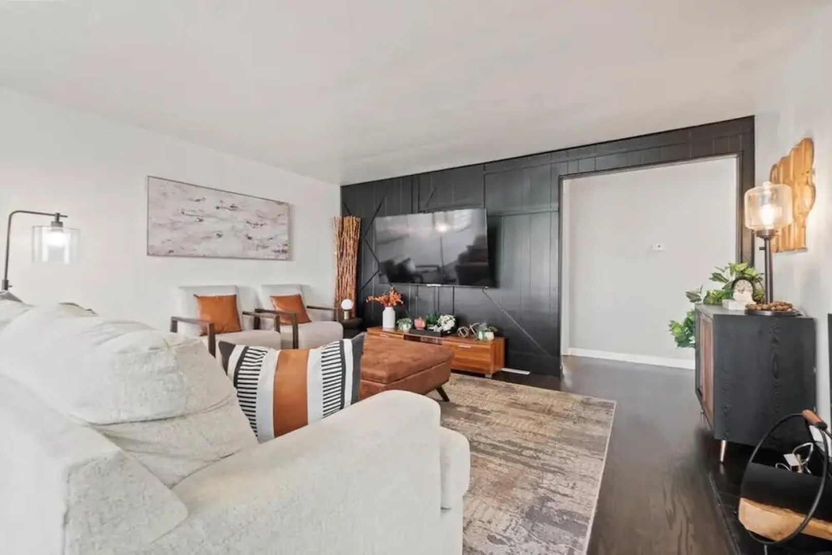 Retreat in Vibrant Westminster 4BR Hot Tub