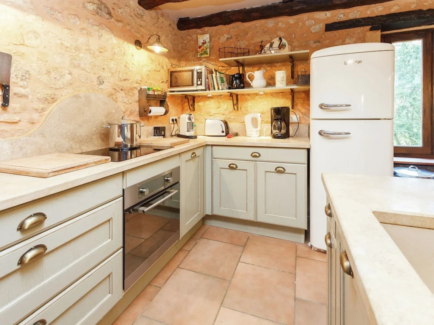 Detached, Characteristic House in Nature Near Saint-cirq-madelon