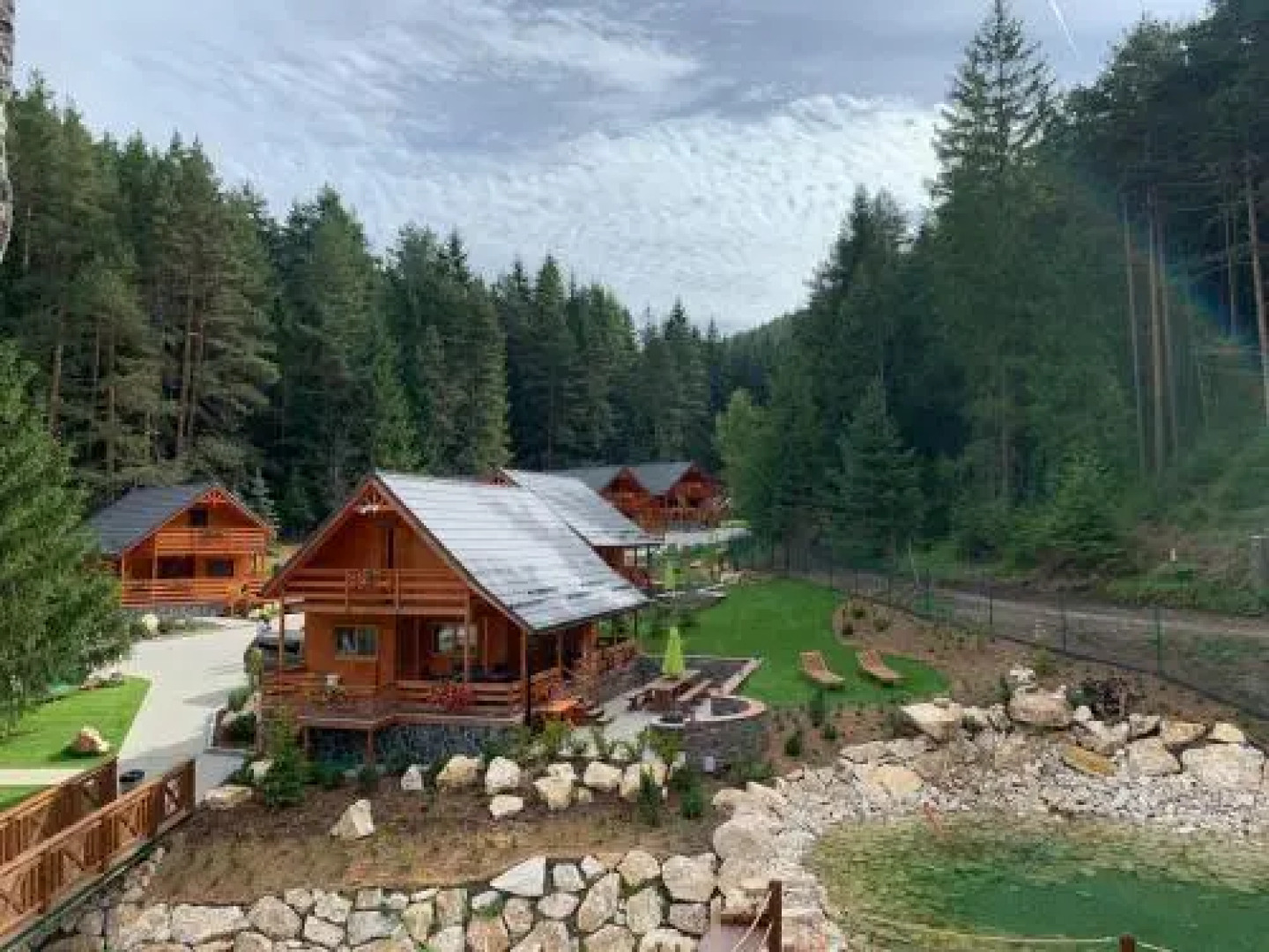 Chatovy Rezort Lopusna Dolina