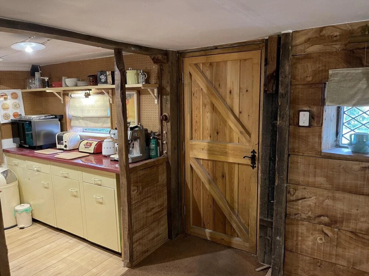 Remarkable Boultons Barn With hot tub