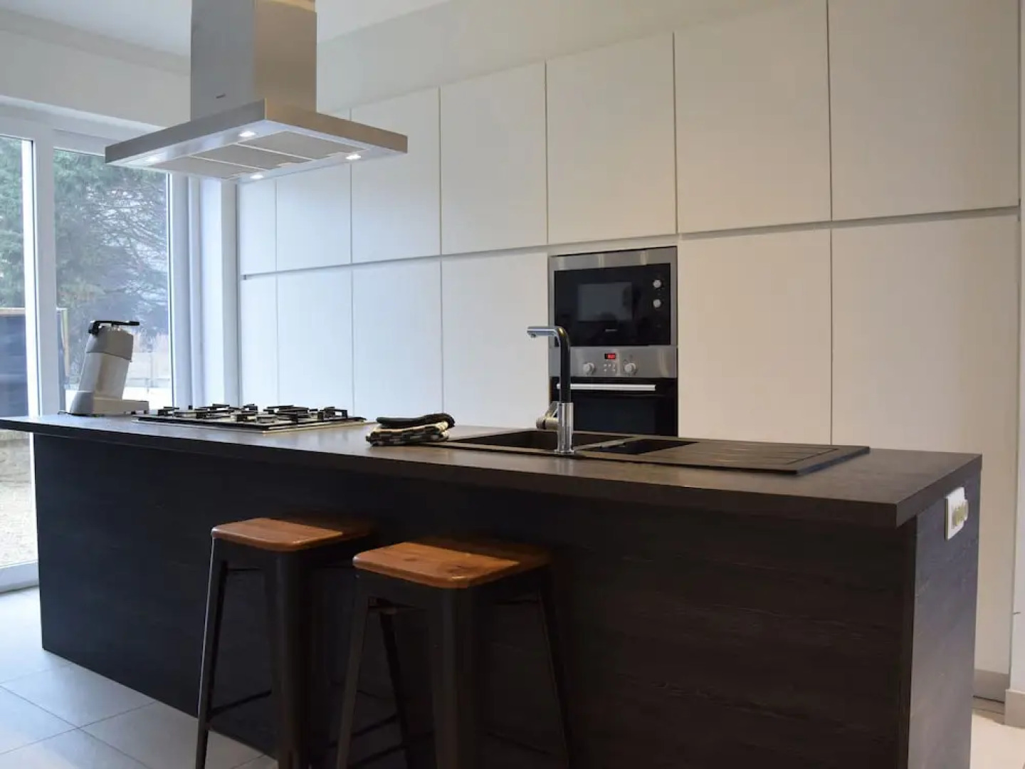 Captivating Villa in de Panne with Garden