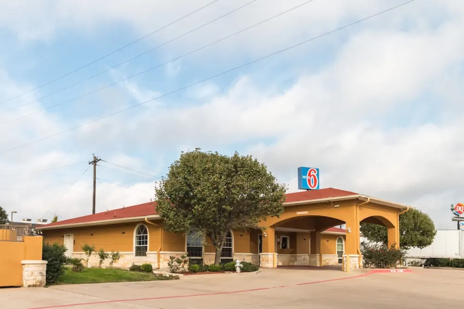 Motel 6 Alvarado, TX