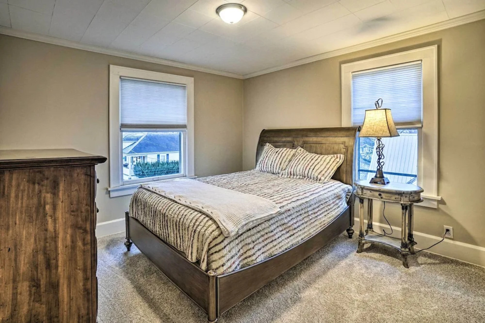 Charming & Family-friendly Zanesville Home!