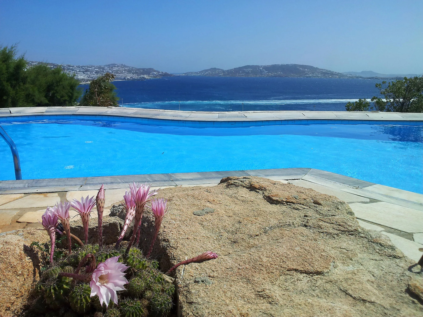 Adikri Villas & Suites