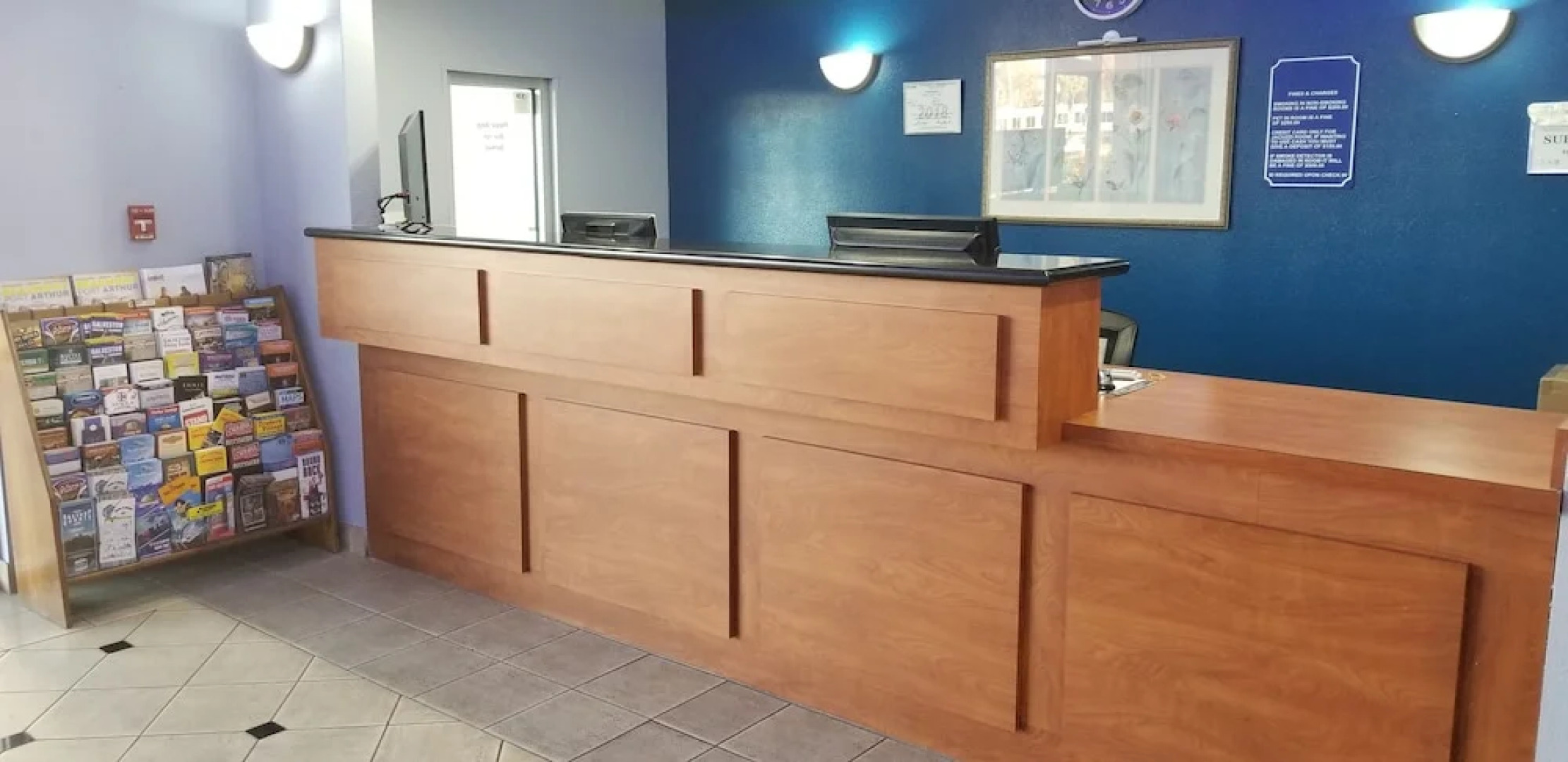 Howard Johnson Inn and Suites Beaumont