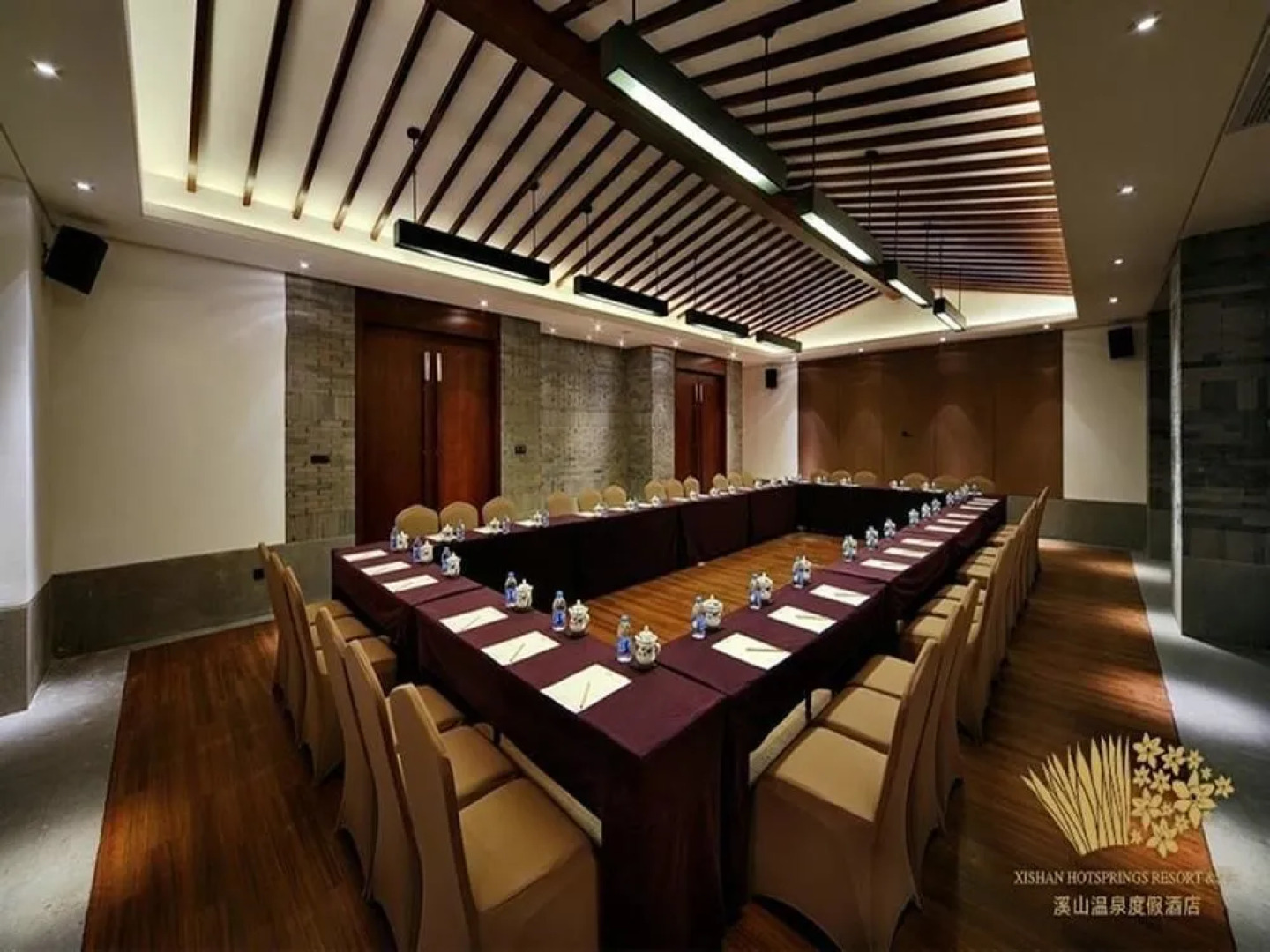 Xishan Hotspring Resort Hotel