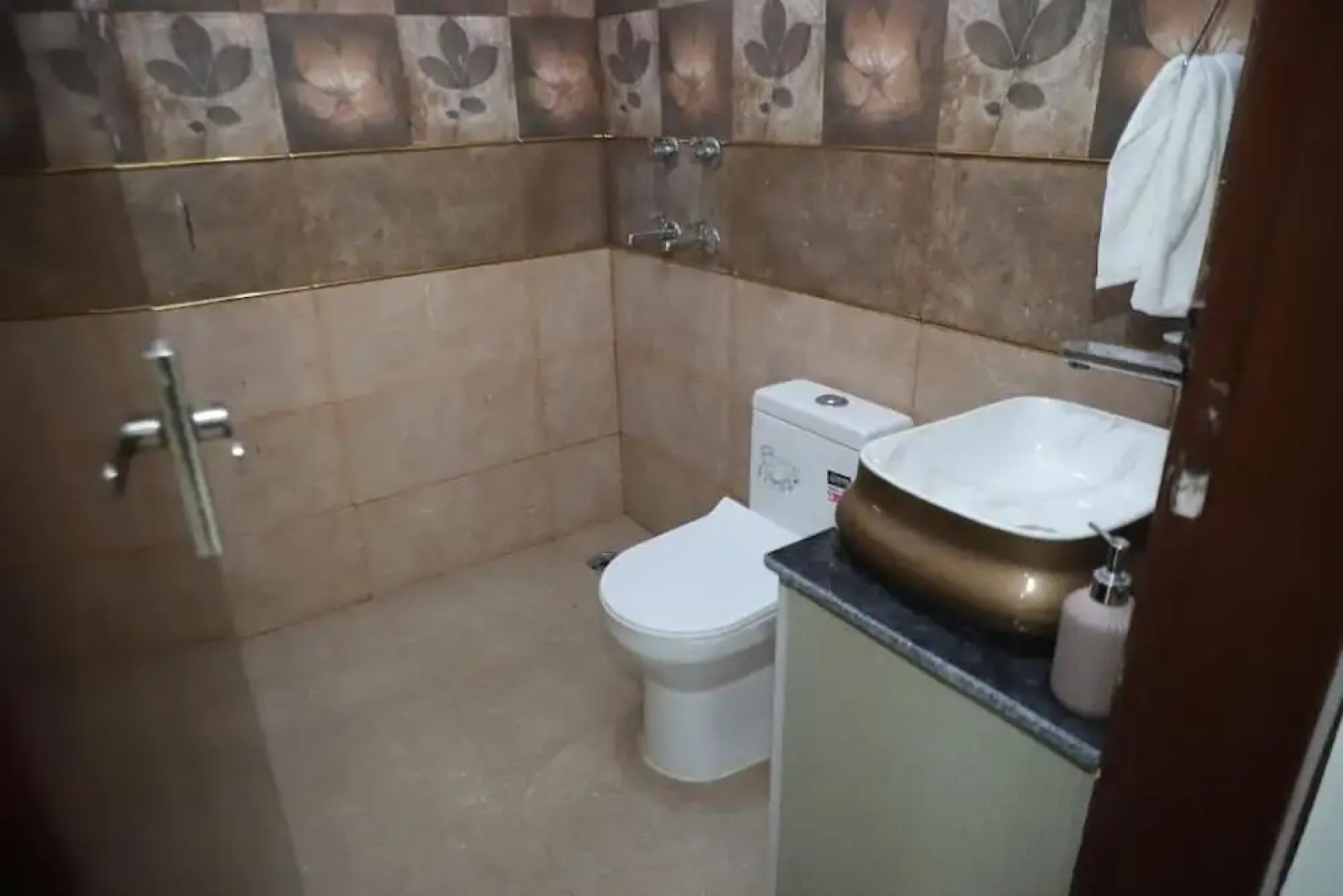 Hotel Lyf Suites - bahadurgarh