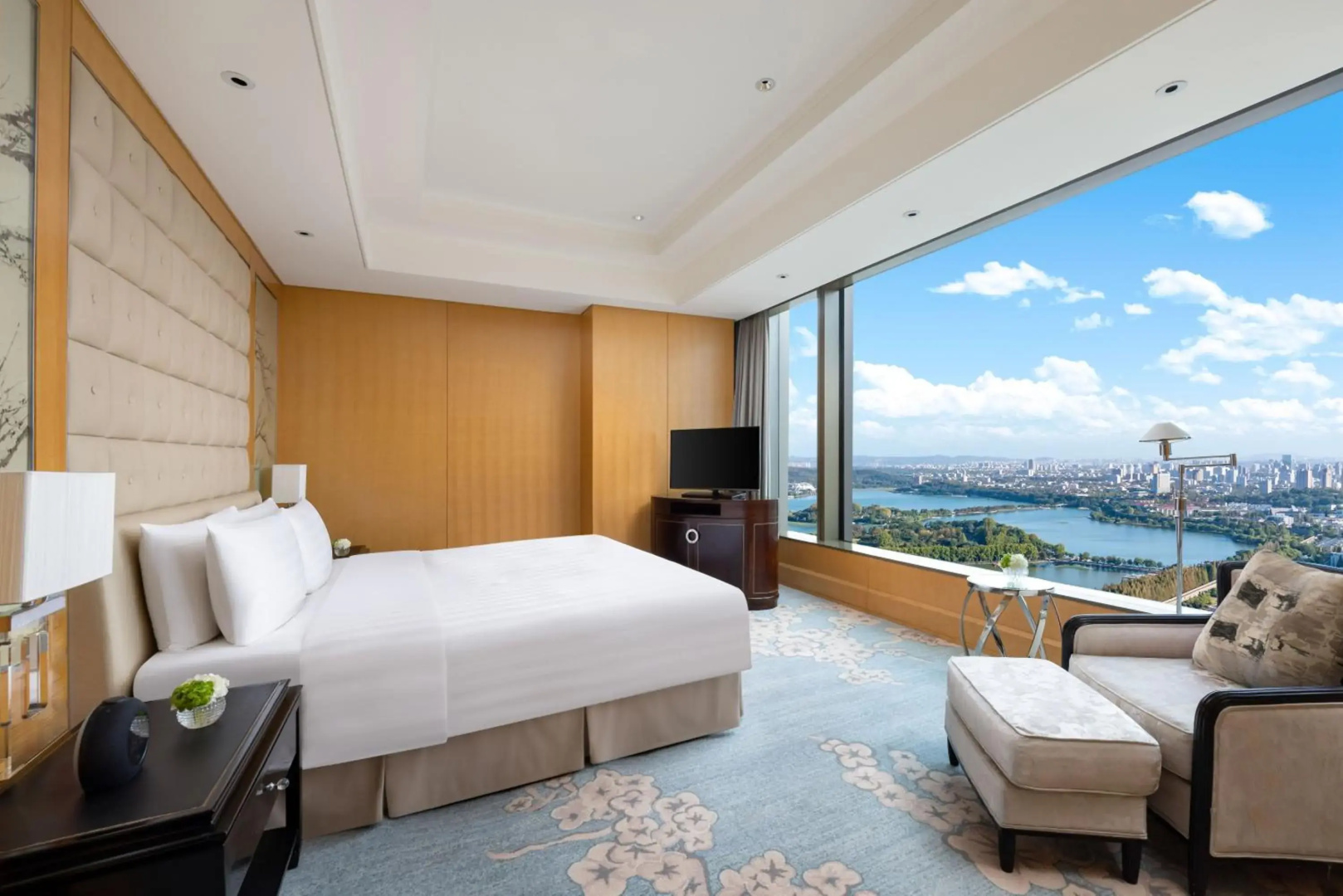 Shangri-La Nanjing