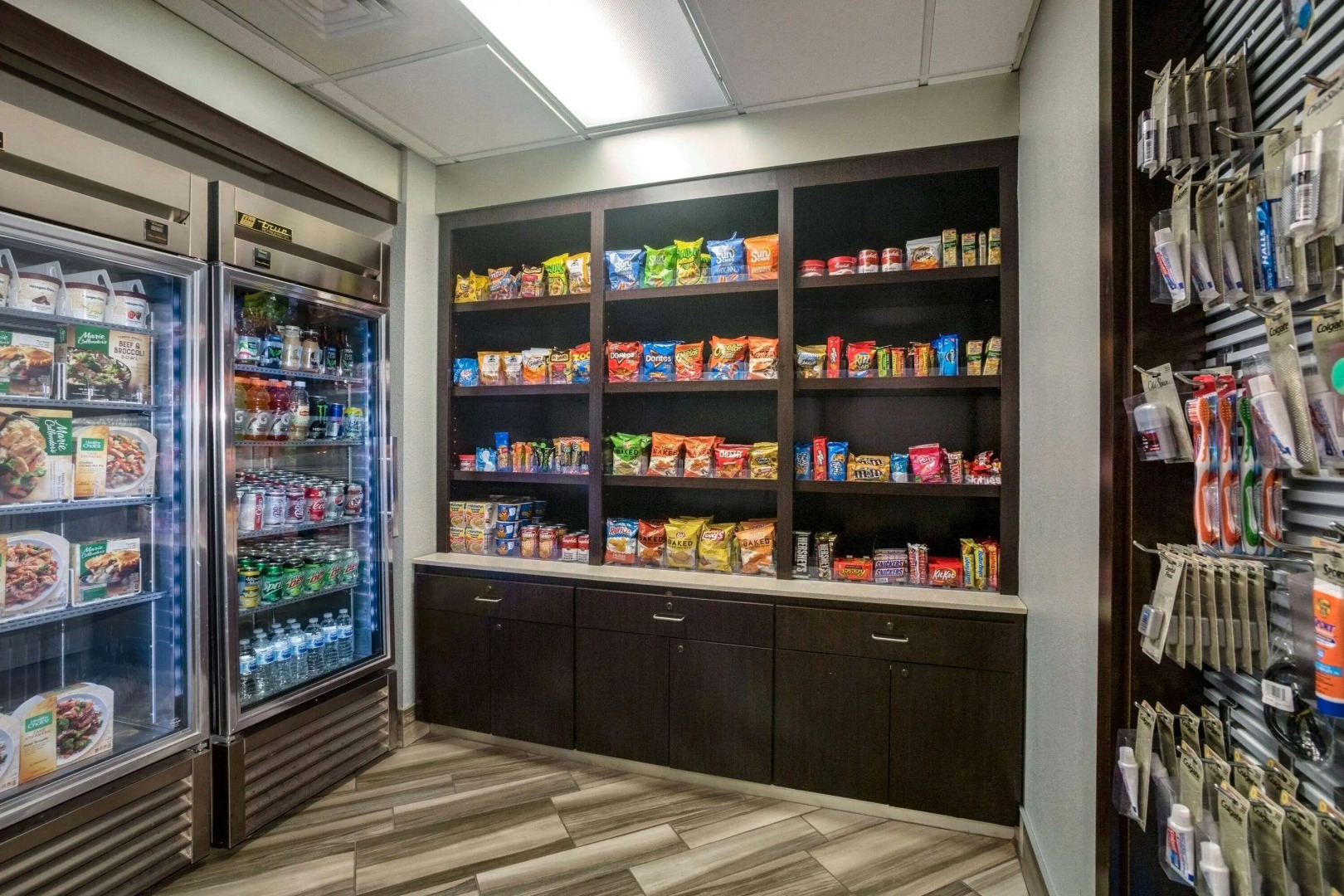 La Quinta Inn & Suites by Wyndham St. Louis Westport