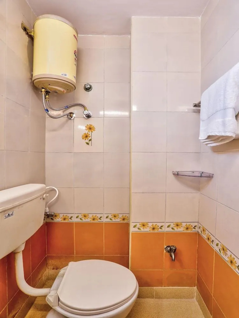 OYO Flagship 30746 Hotel Sakthi Park