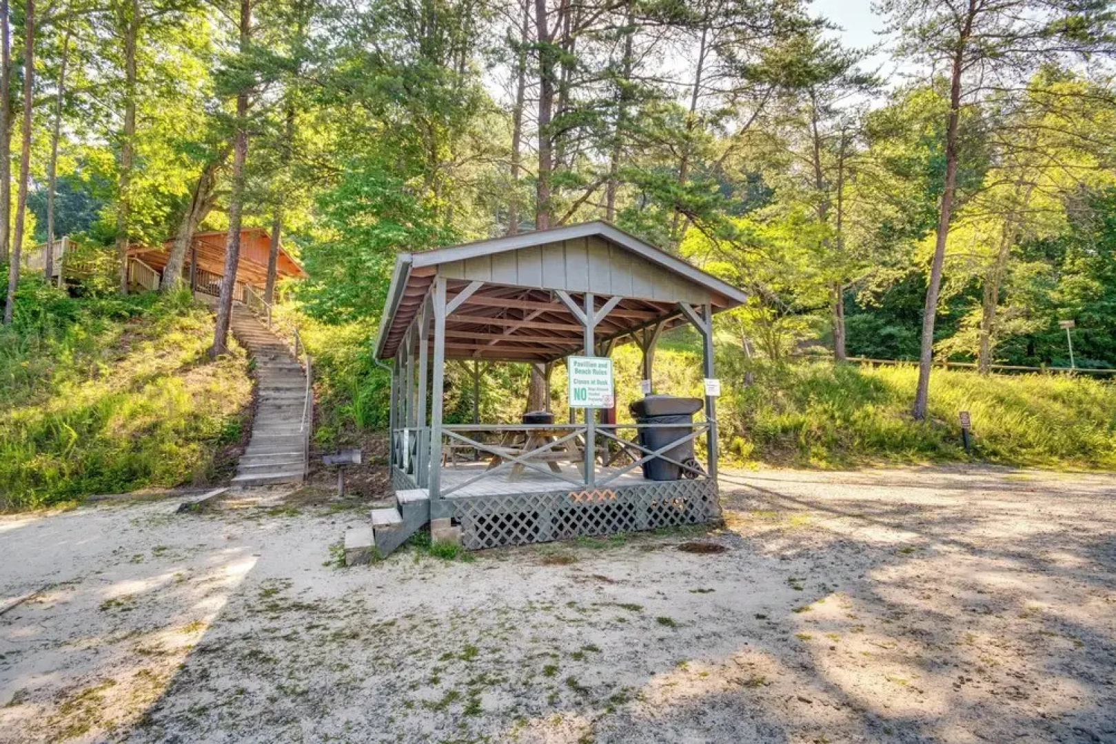 Sandy Beach, Fun Games & Barn: Lake Lure Gem!