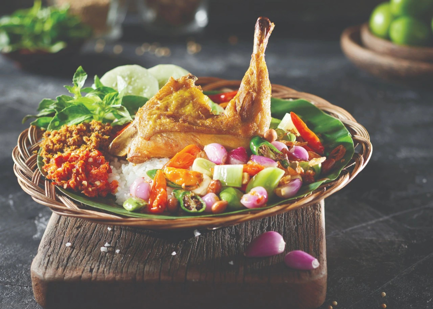 Deka Hotel Surabaya HR Muhammad