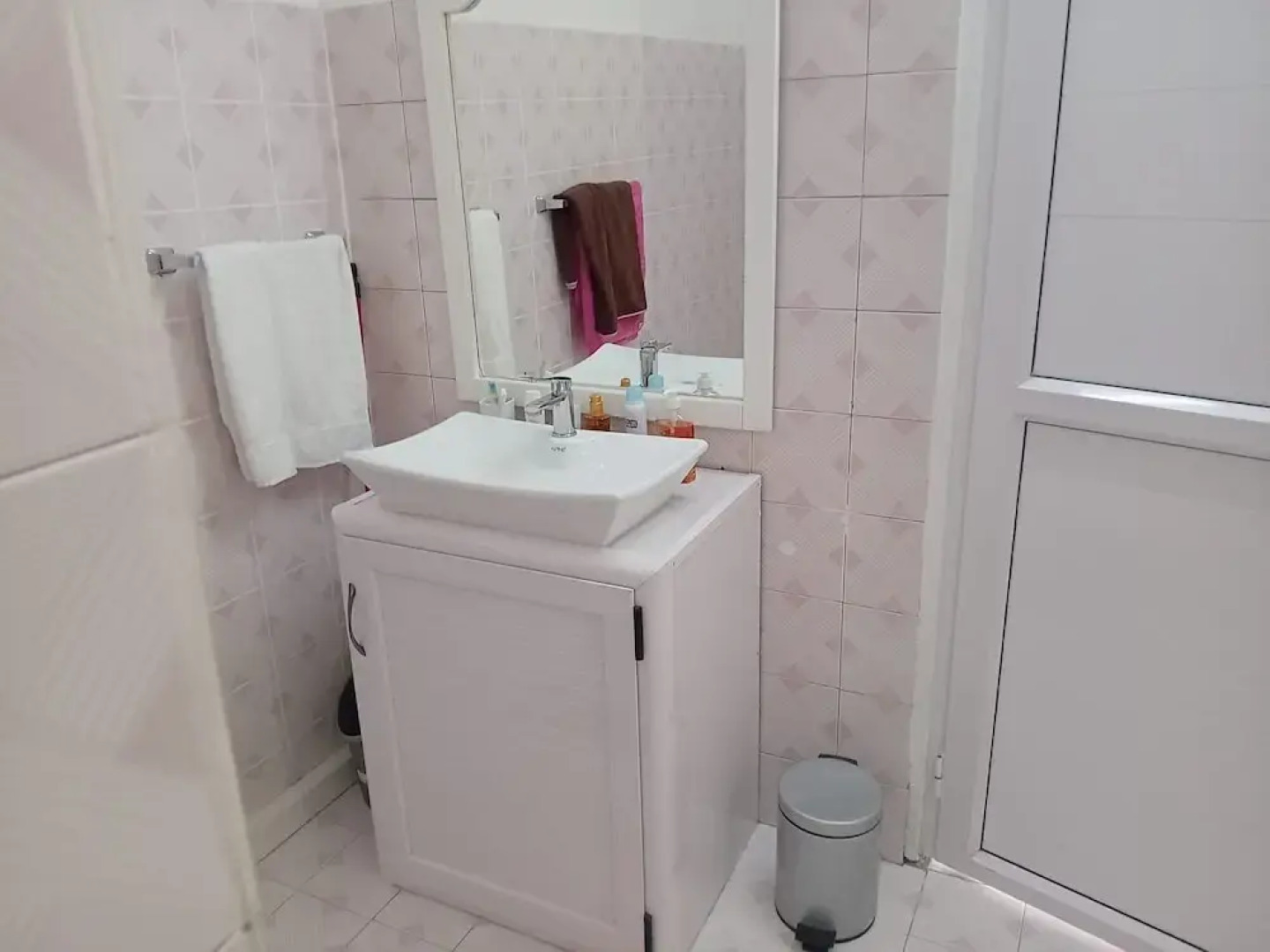 Villa Bella is 5 Mins From the Beach With Amazing Garden Overlooking the Pool