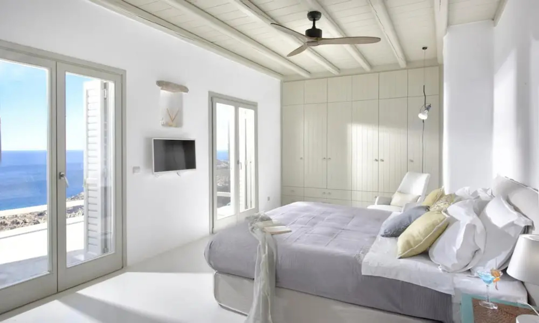 Magnolia in Mykonos With 4 Bedrooms and 4 5 Bathrooms